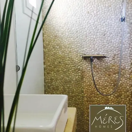 Meres Homes *